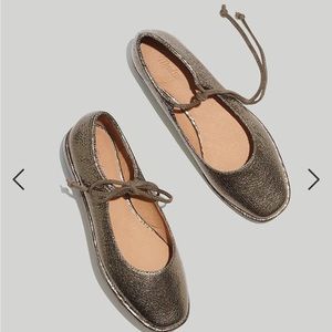 Normani Lace-up Mary Jane in Metallic